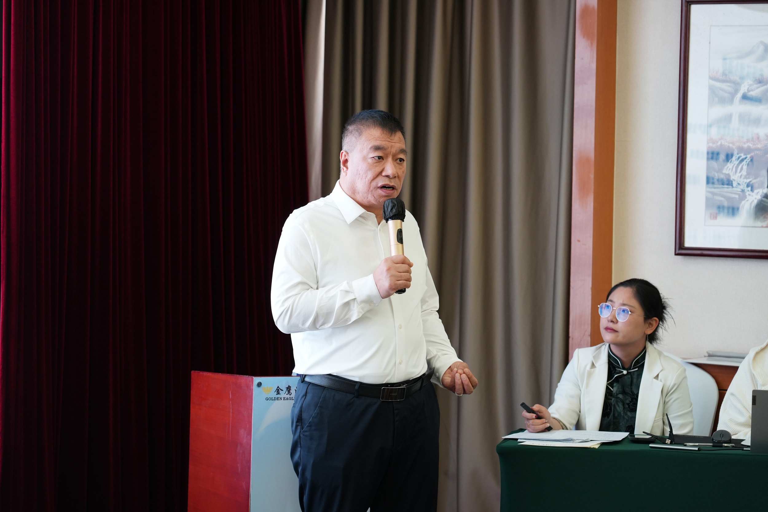 健康人居公益活动组织委员会程铁柱会长