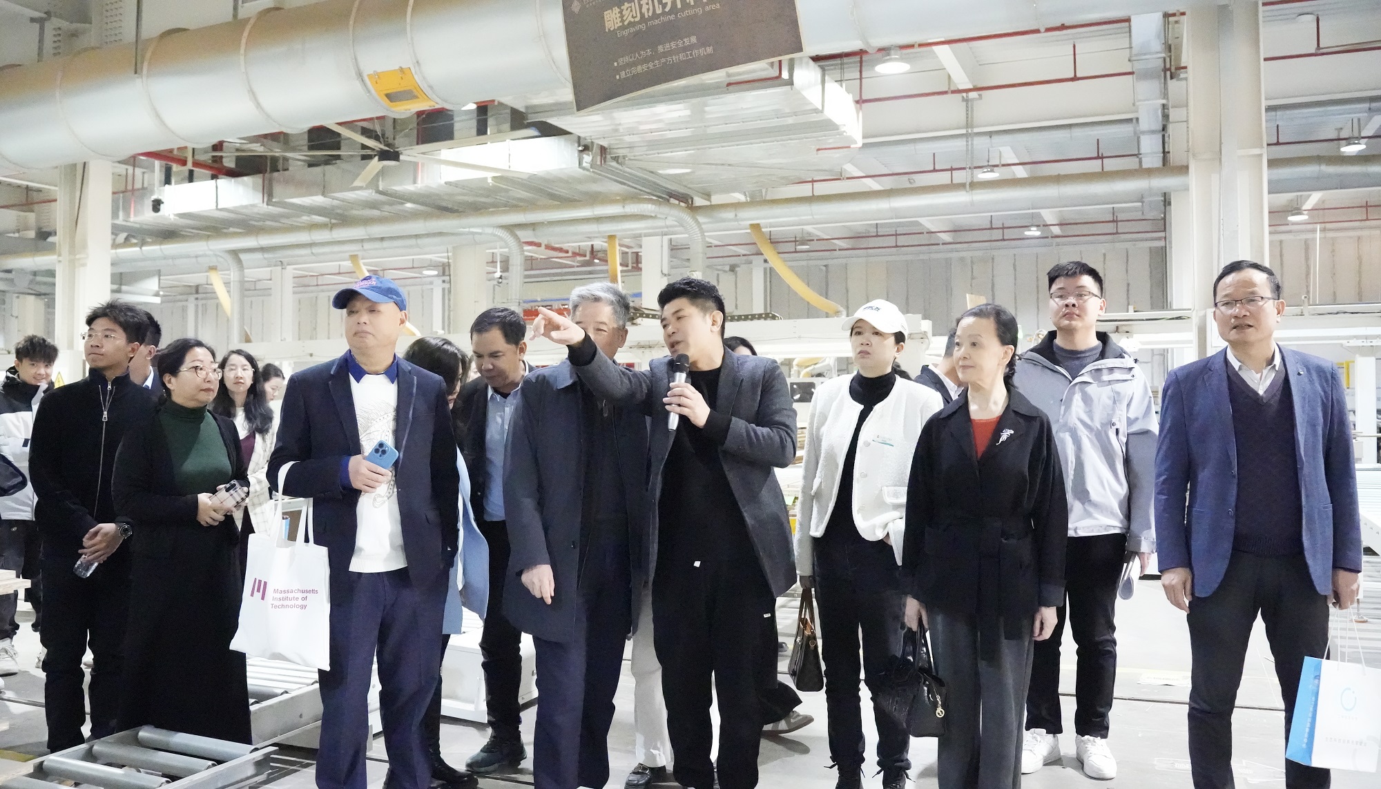 合生雅居出席广东省室内环境卫生行业协会早餐会，共话健康家居新未来