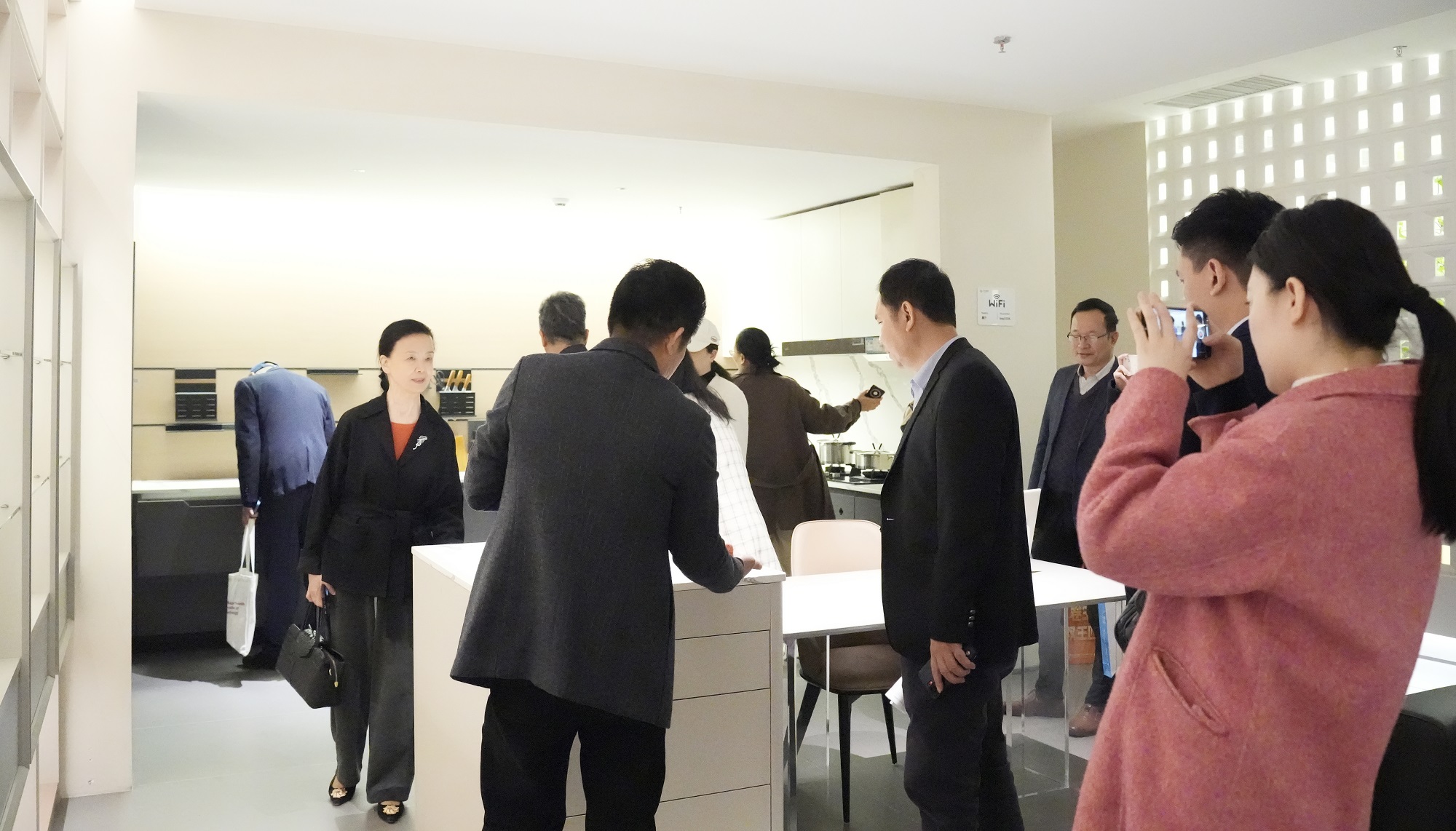 合生雅居出席广东省室内环境卫生行业协会早餐会，共话健康家居新未来