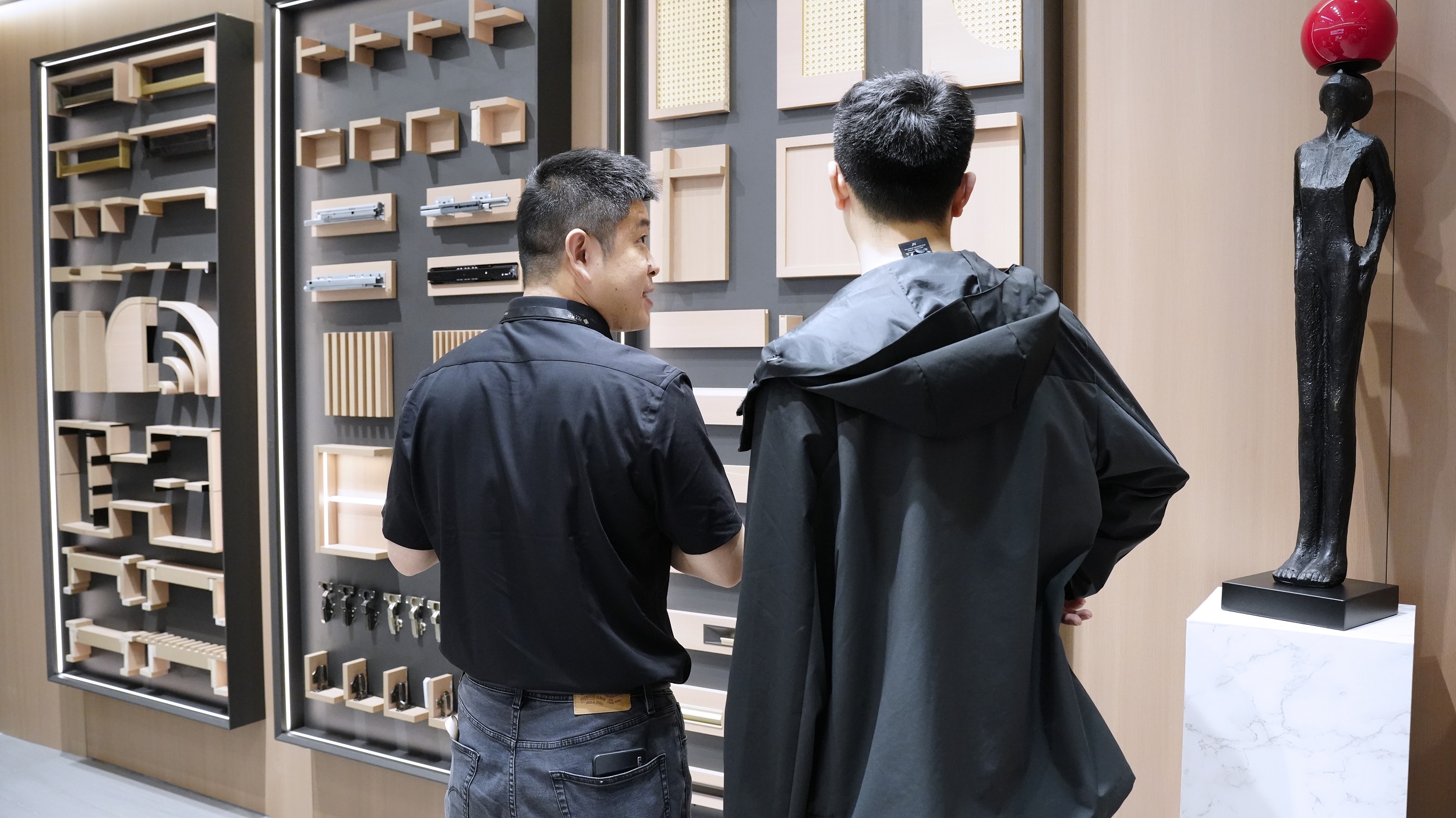 优居邦不锈钢 × 入木三分亮相第 14 届广州定制家居展